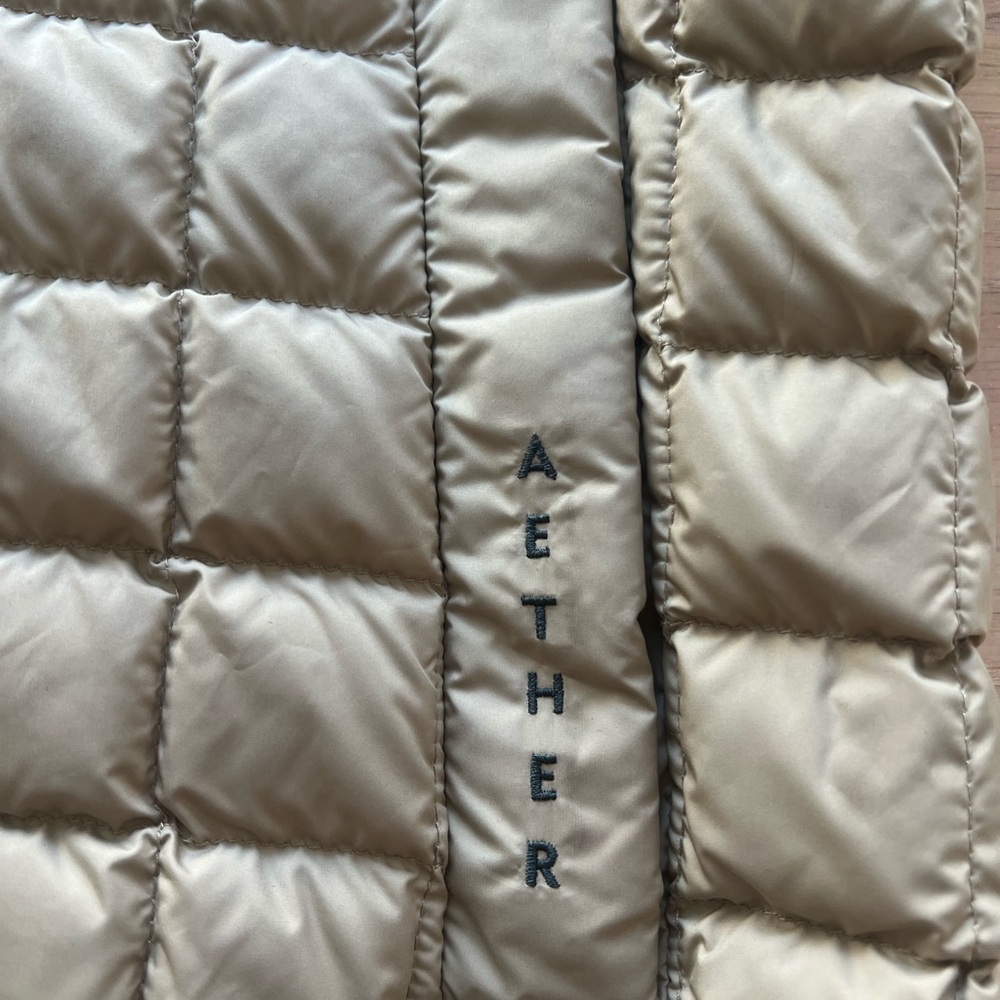 Aether Phase Women's Quilted Tan Vest jacket M - Picture 3 of 6